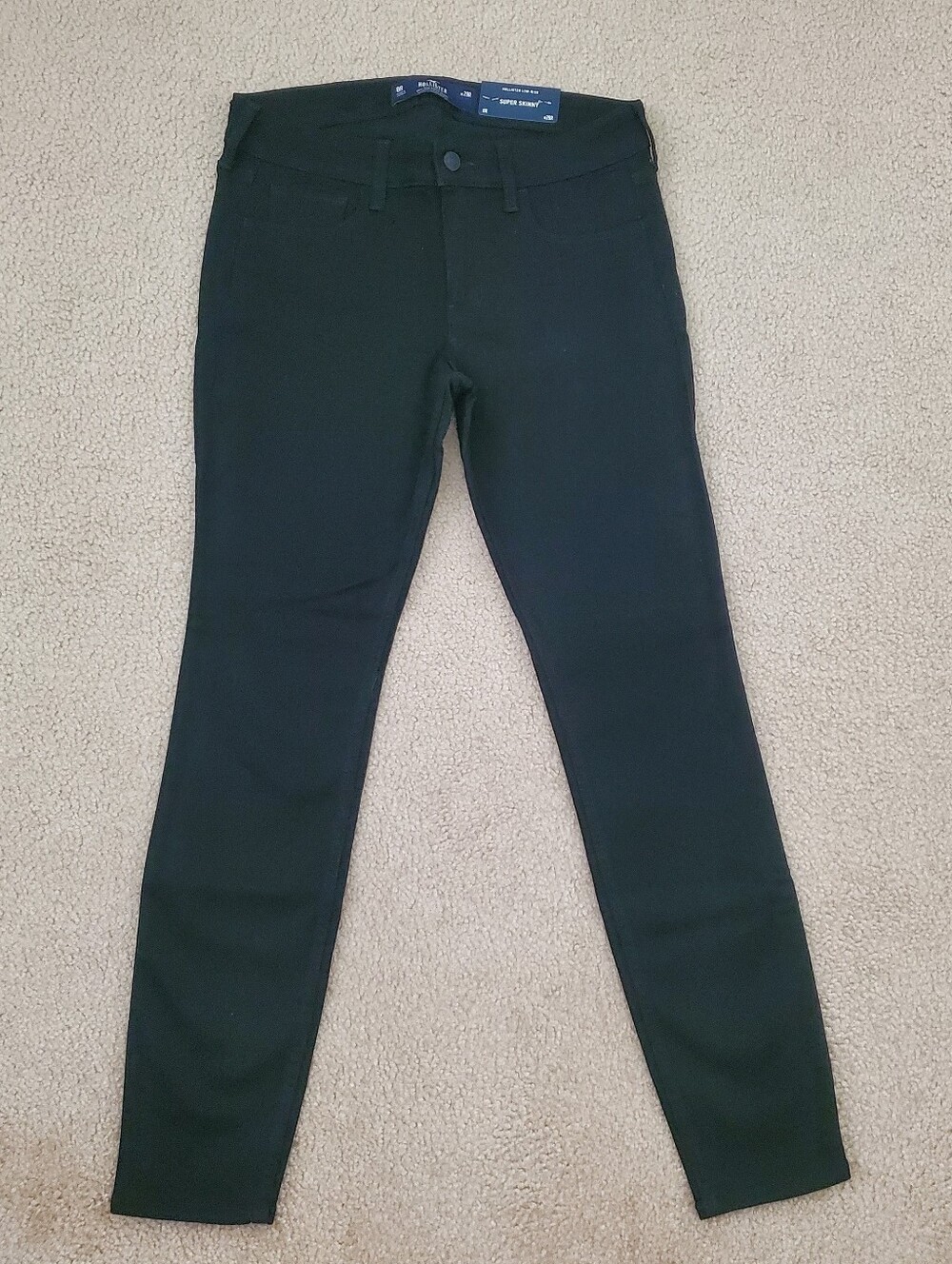NWT Hollister low rise skinny jeans